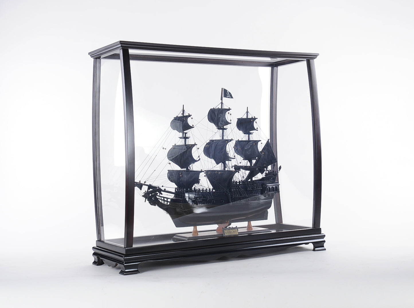 MediumDisplay Case for Tall Ship By Homeroots | Sculptures | Modishstore - 3