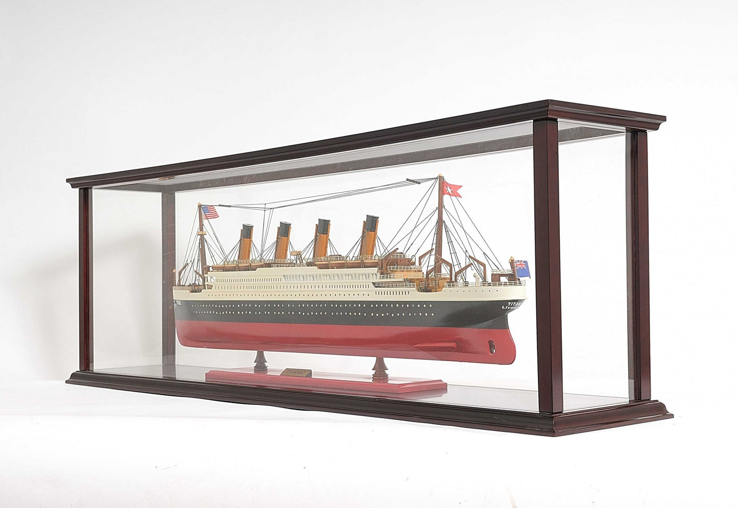 Medium Display Case for Cruise Liner By Homeroots | Sculptures | Modishstore - 3