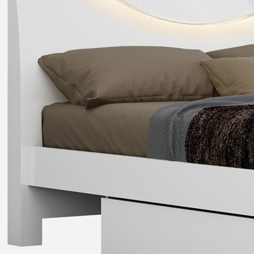 White California King Bed By Homeroots | Beds | Modishstore - 4