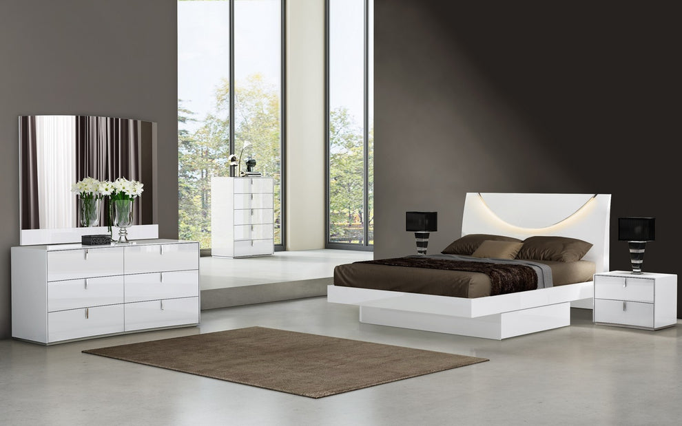 White Dresser By Homeroots | Dressers | Modishstore - 4