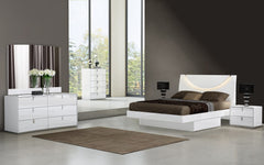 White 4Pc Eastern King Bedroom Set By Homeroots