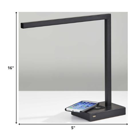 Slender Bar Black Metal LED Charging Desk Light By Homeroots | Table Lamps | Modishstore - 2