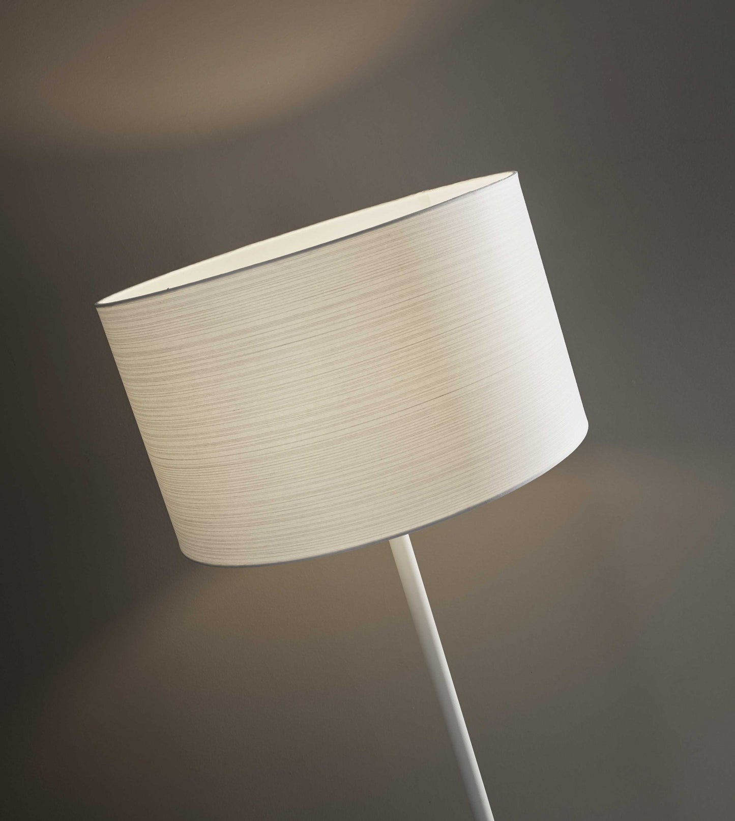 White on White Metal Floor Lamp By Homeroots | Floor Lamps | Modishstore - 3