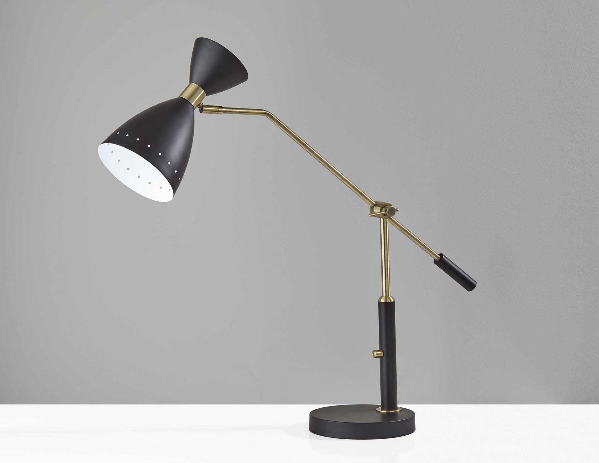 Brass Cinch Black Metal Adjustable Desk Lamp By Homeroots | Desk Lamps | Modishstore