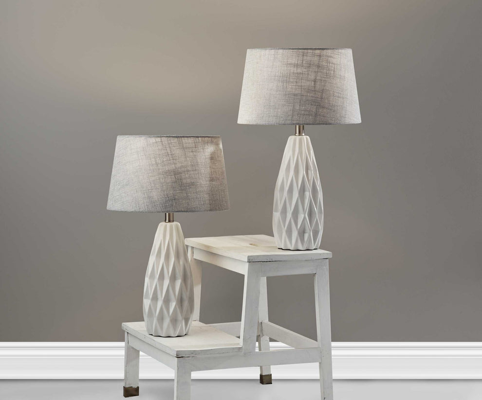 Set of 2 White Ceramic Geometric Base Table Lamp By Homeroots | Table Lamps | Modishstore - 3