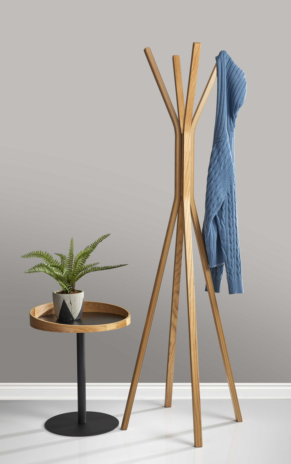 Black Mod Wood End or Side Table By Homeroots | Side Tables | Modishstore - 3