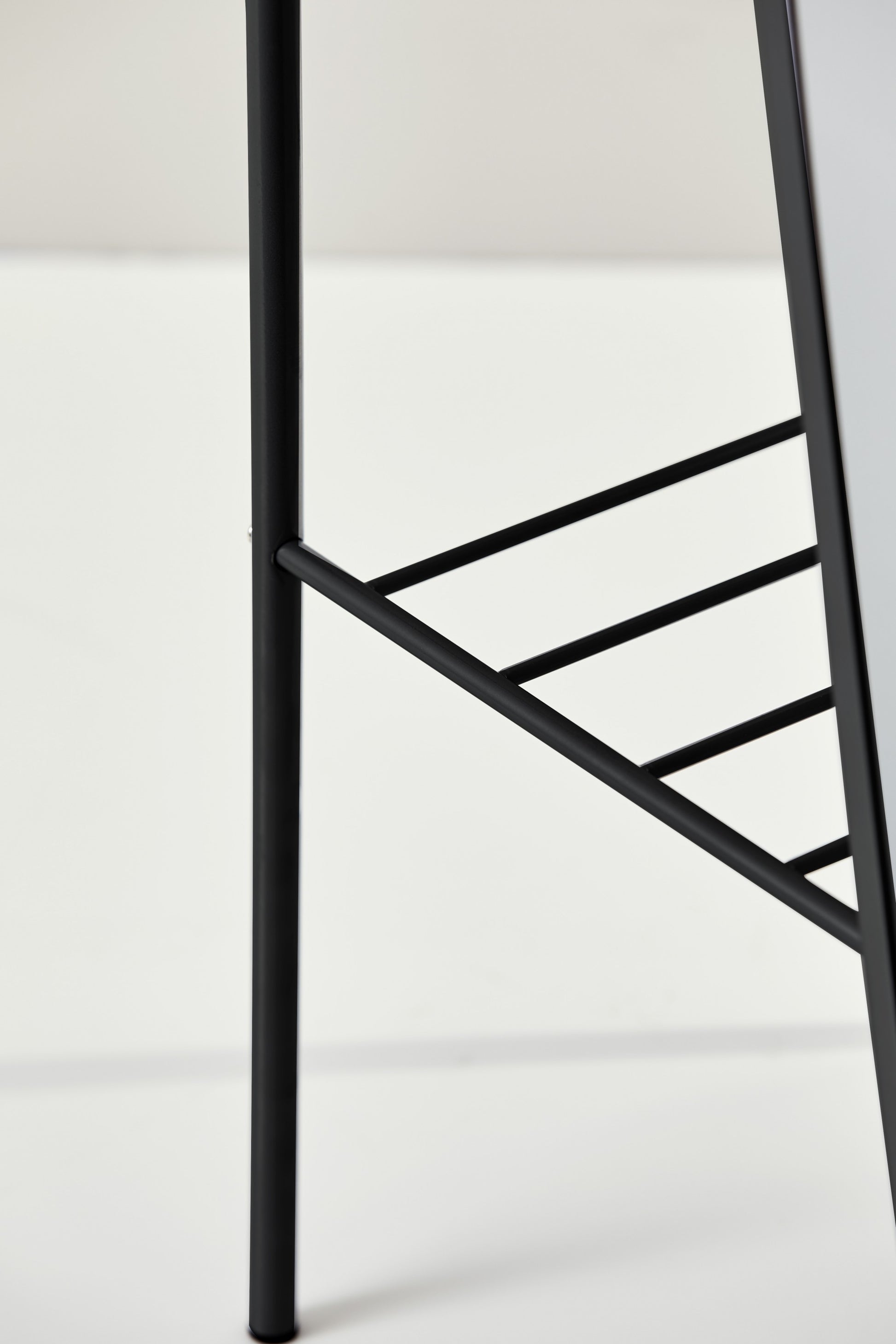 Black Floor Mirror By Homeroots - 372971 | Mirrors | Modishstore - 3