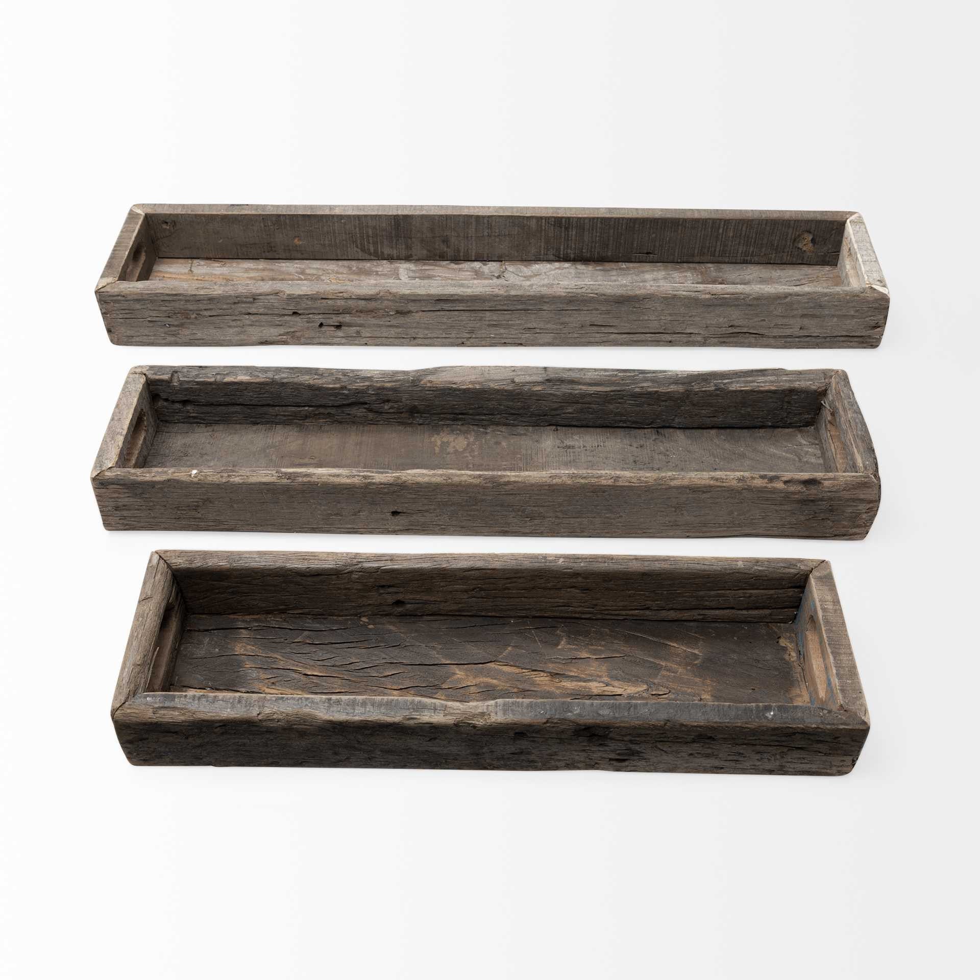 Meduim Natural Brown Reclaimed Wood With Grains And Knots Highlight Tray By Homeroots | Trays | Modishstore - 3