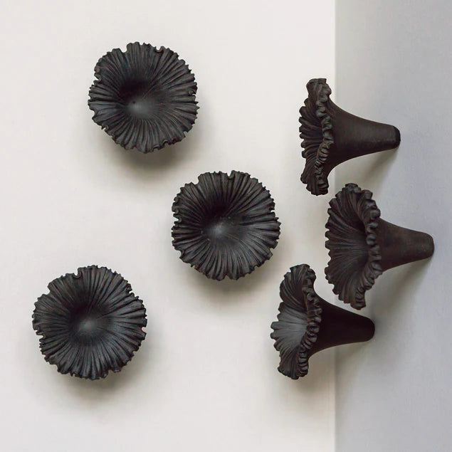 Wall Play Daffodil, Black By Gold Leaf Design Group | Wall Decor | Modishstore - 2