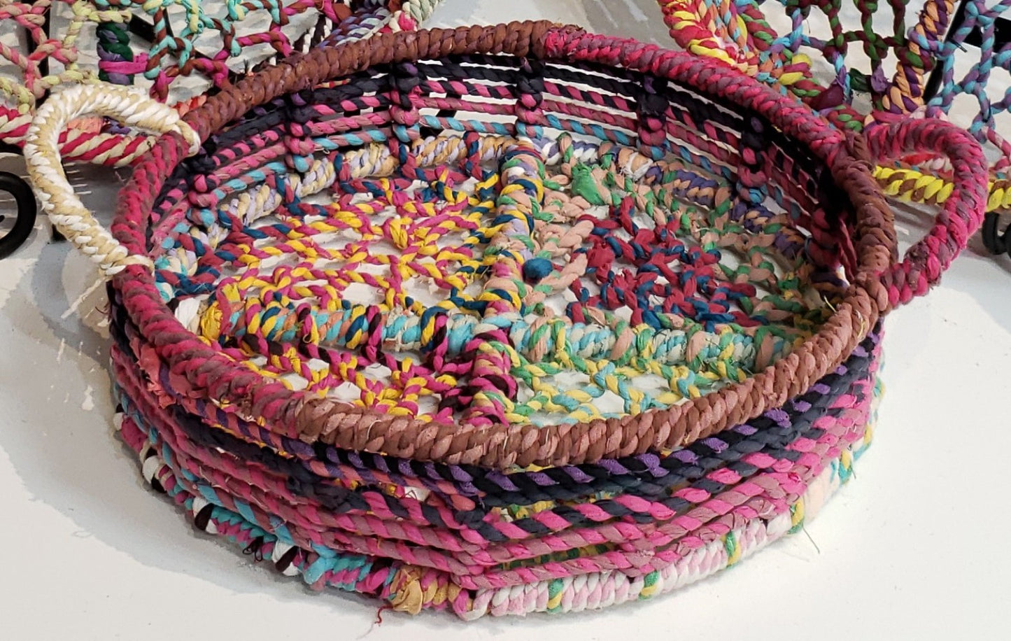 Handmade Set Of 3 Rainbow Round Nesting Jute Trays By Homeroots | Decorative Trays & Dishes | Modishstore - 7