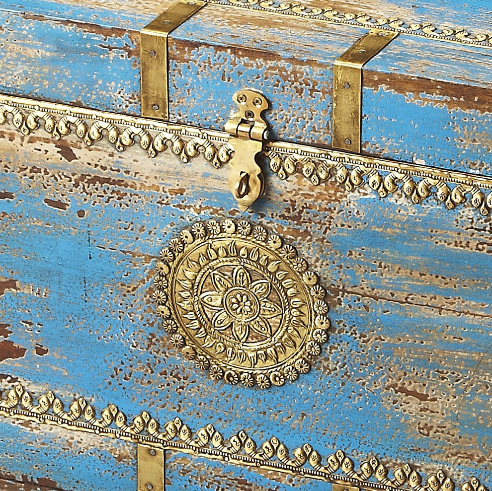 Traditional Hand Painted Brass Inlay Storage Trunk By Homeroots | Cabinets | Modishstore - 6