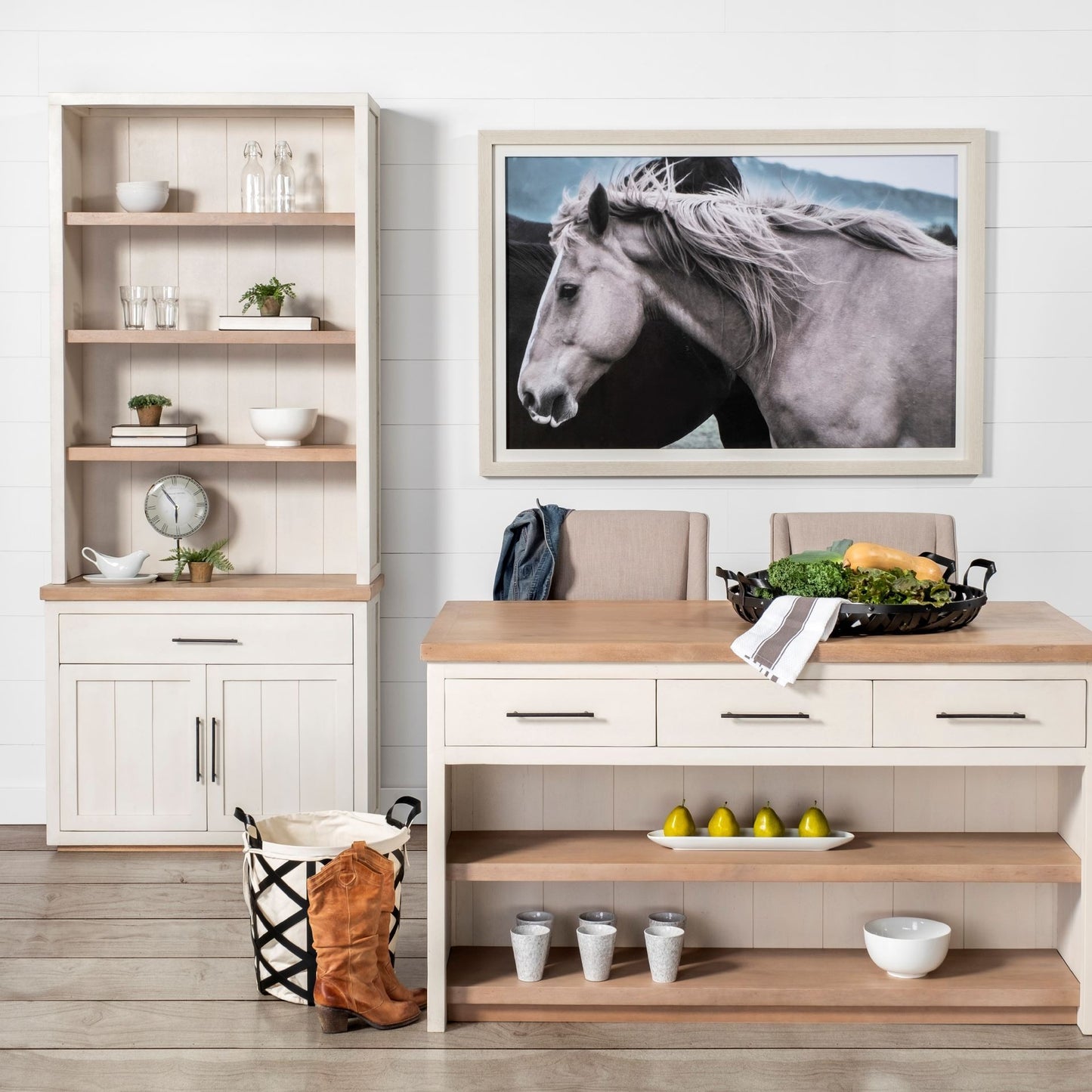 Black Woven Metal Basket with Cream Fabric Liner By Homeroots | Bins, Baskets & Buckets | Modishstore