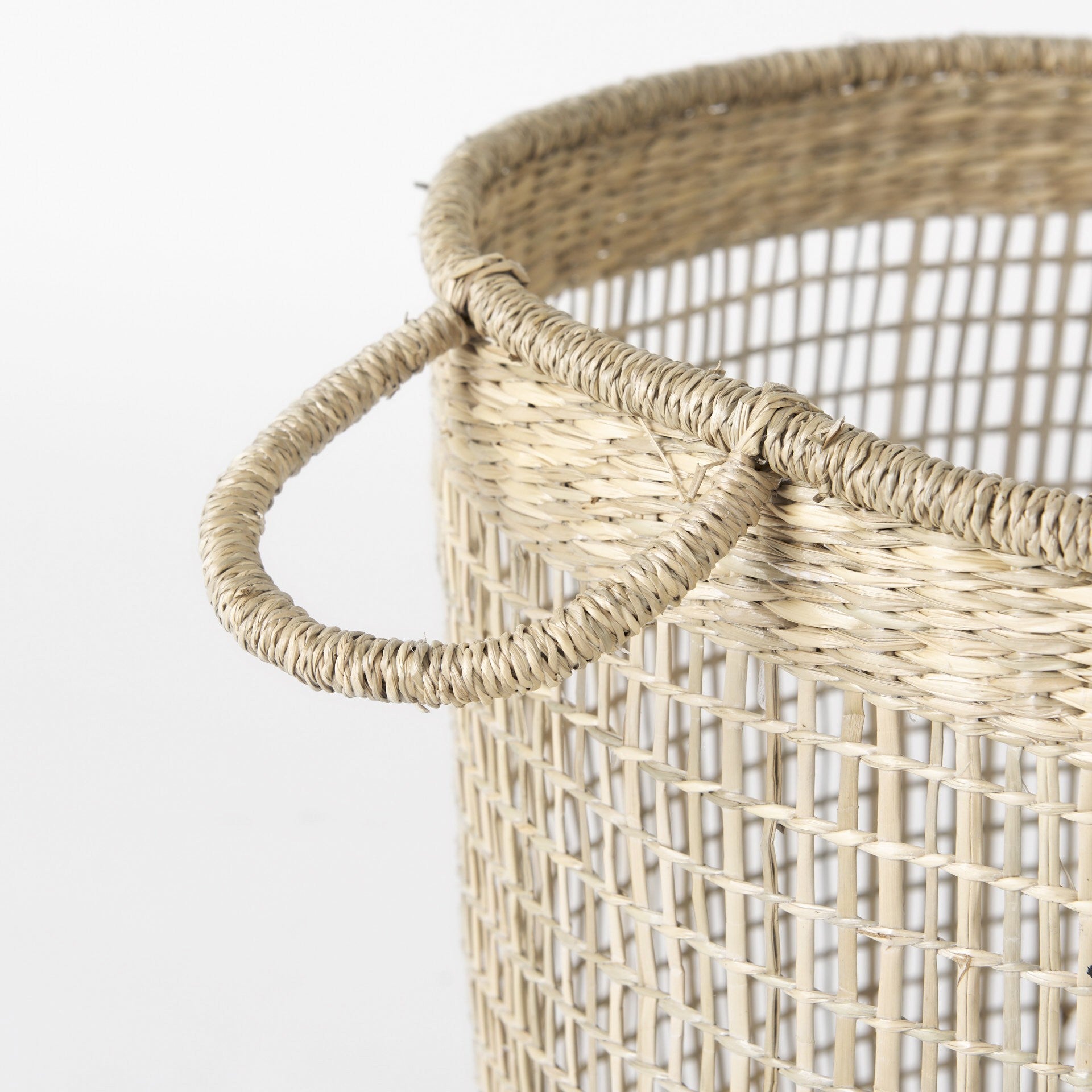 Set of Three Round Wicker Storage Baskets By Homeroots | Bins, Baskets & Buckets | Modishstore - 5