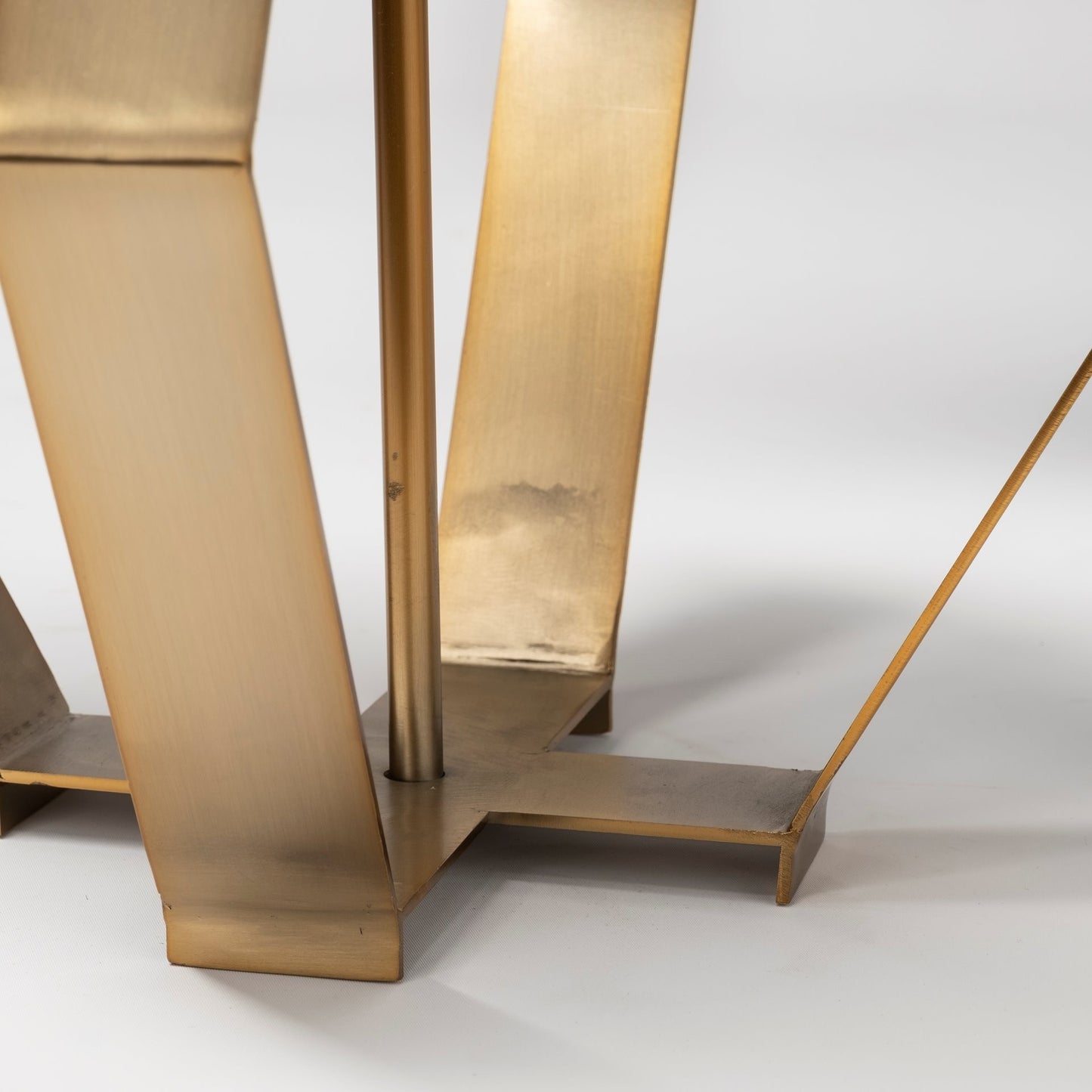 Gold Geometric Design Table Lamp By Homeroots | Table Lamps | Modishstore - 6