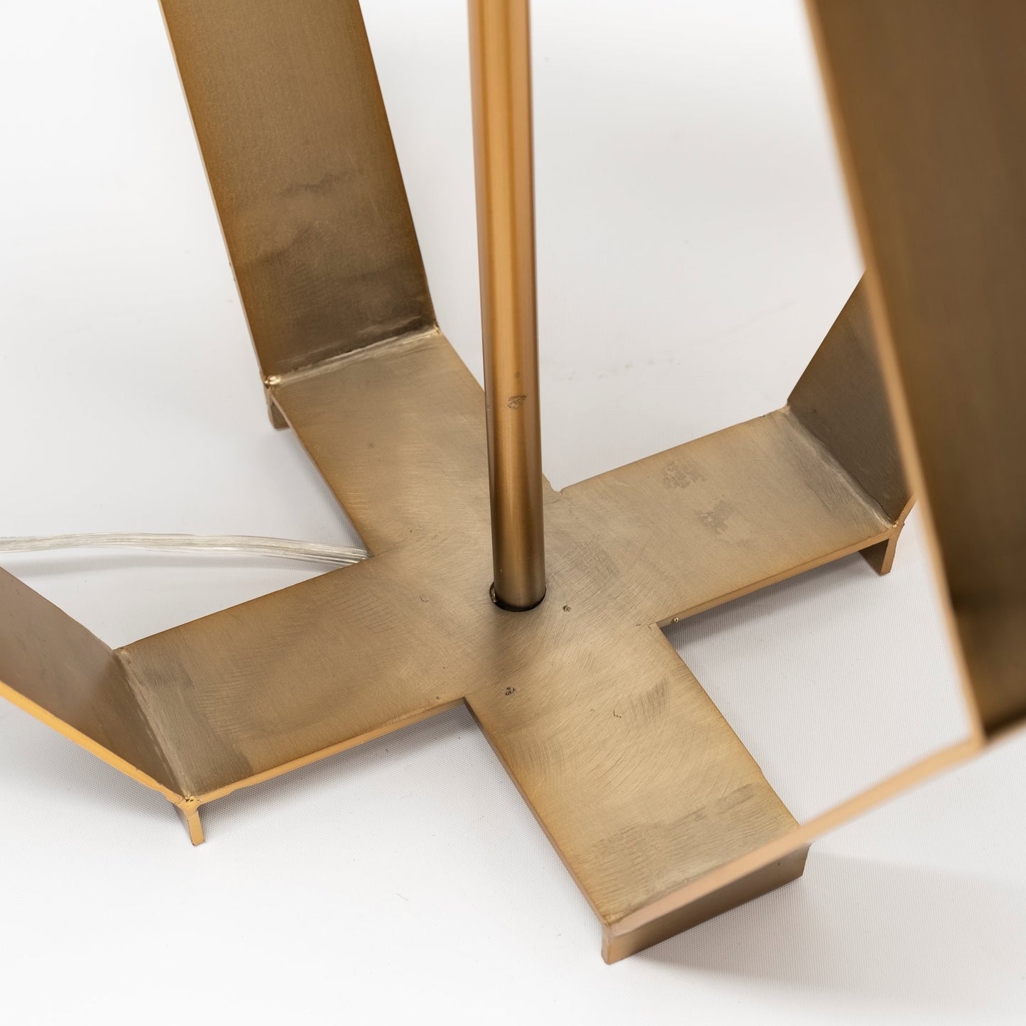 Gold Geometric Design Table Lamp By Homeroots | Table Lamps | Modishstore - 7