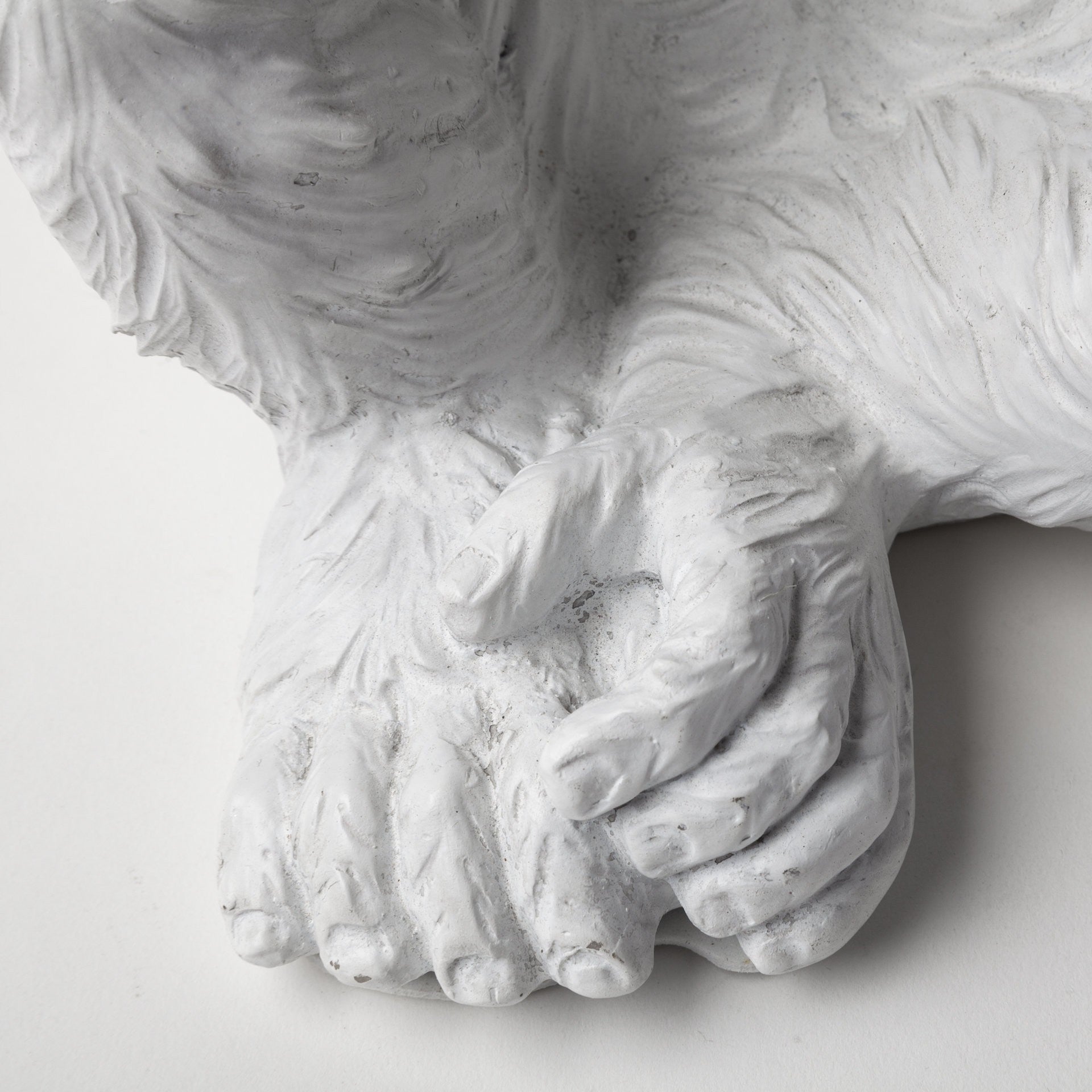 White Whimsical Monkey Table or Desk Lamp By Homeroots | Desk Lamps | Modishstore - 7