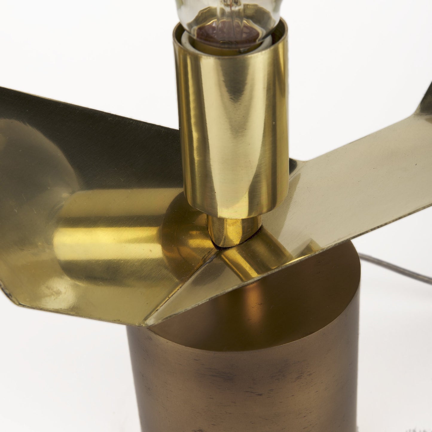 Golden Geometric Halo Table or Desk Lamp By Homeroots | Desk Lamps | Modishstore - 7