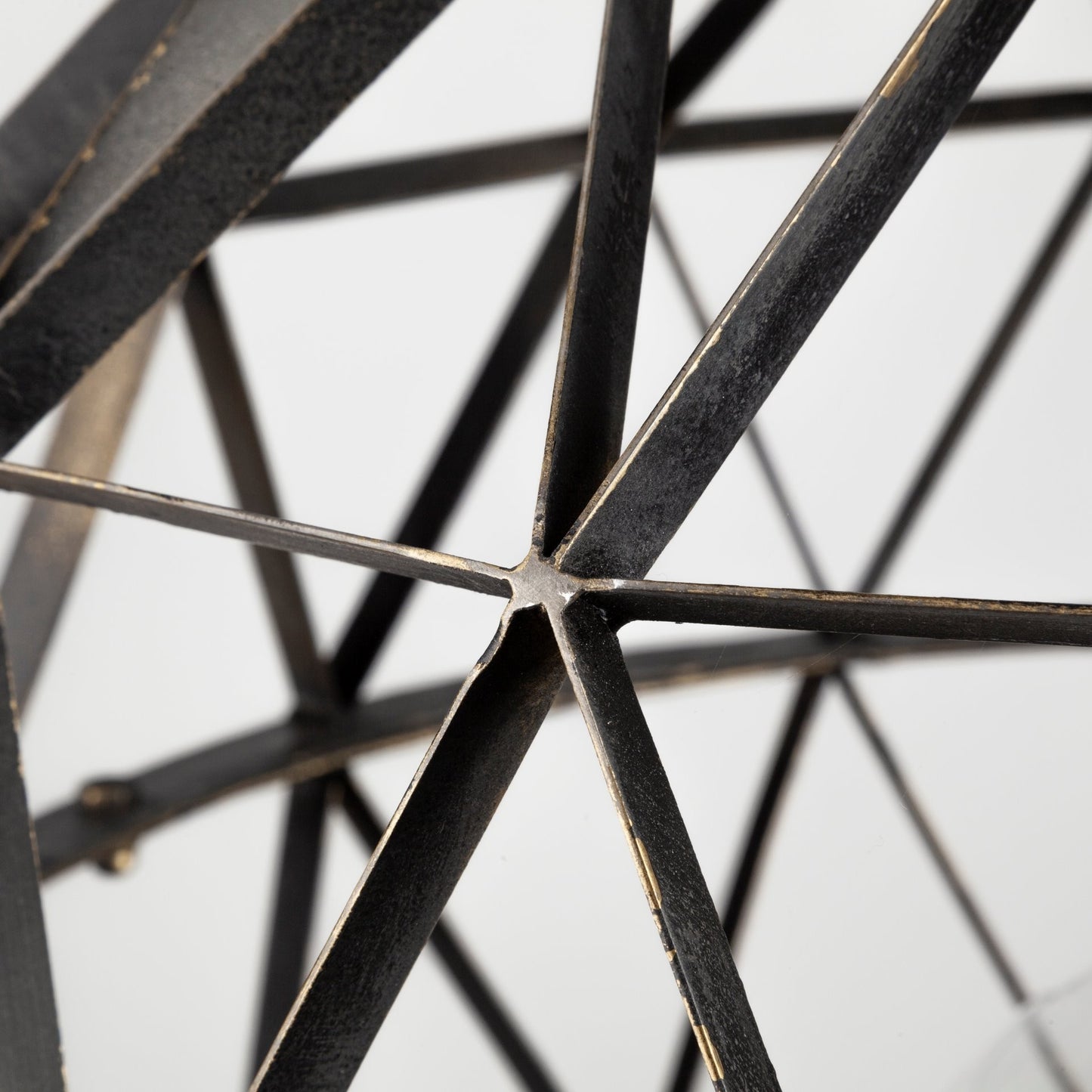 Black Metal Geometric Globe Hanging Light By Homeroots | Chandeliers | Modishstore - 5