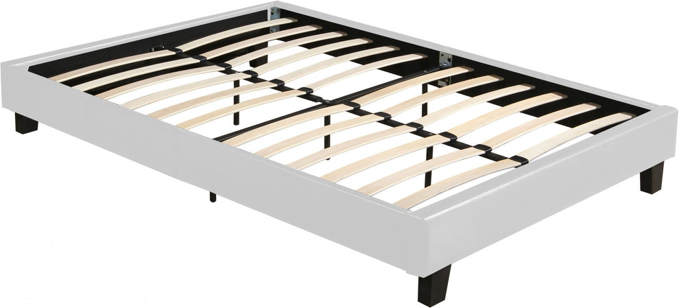 White Platform Queen Bed By Homeroots - 397007 | Beds | Modishstore - 5