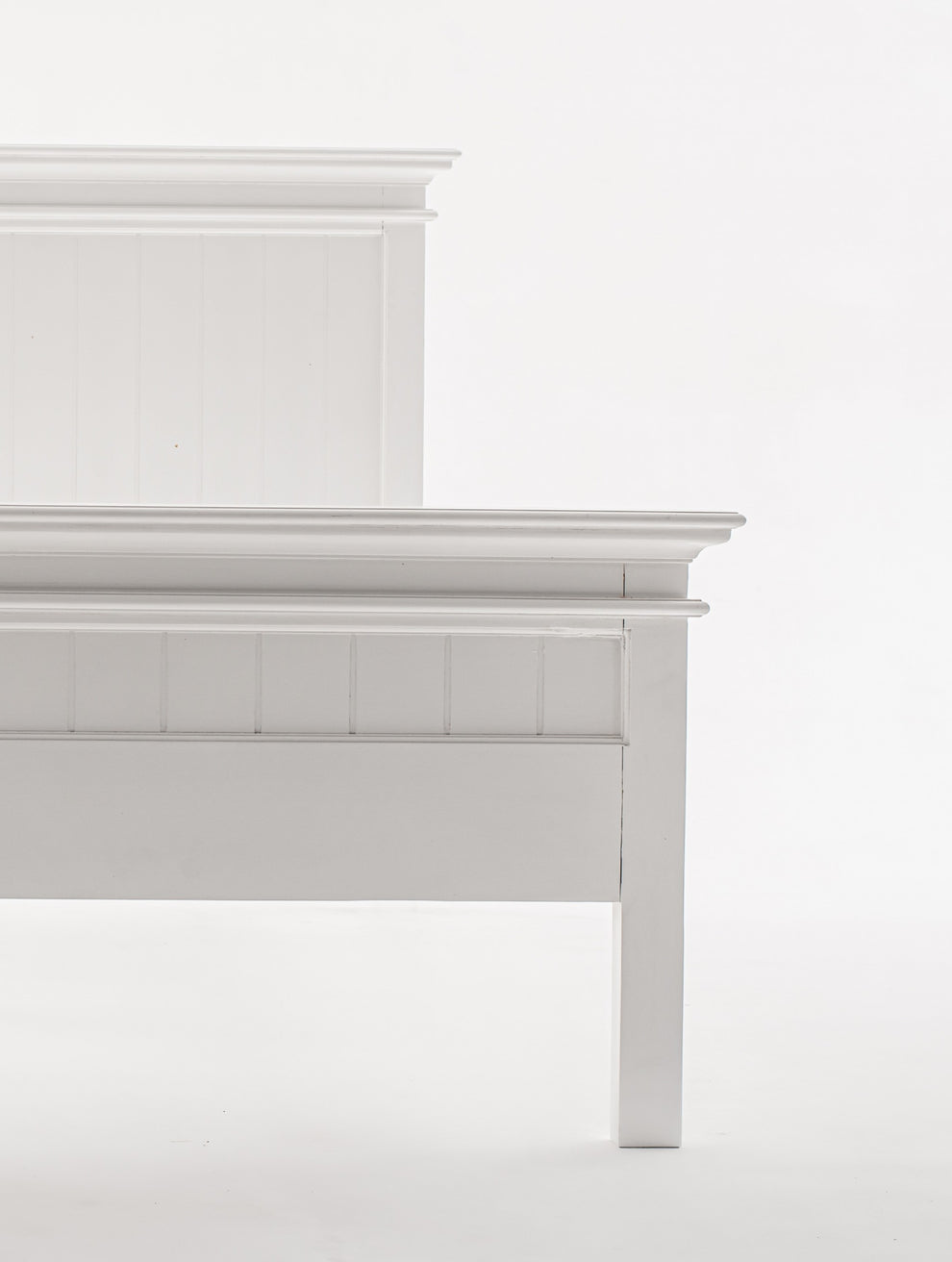 Classic White Panel Queen Size Bed By Homeroots | Beds | Modishstore - 7