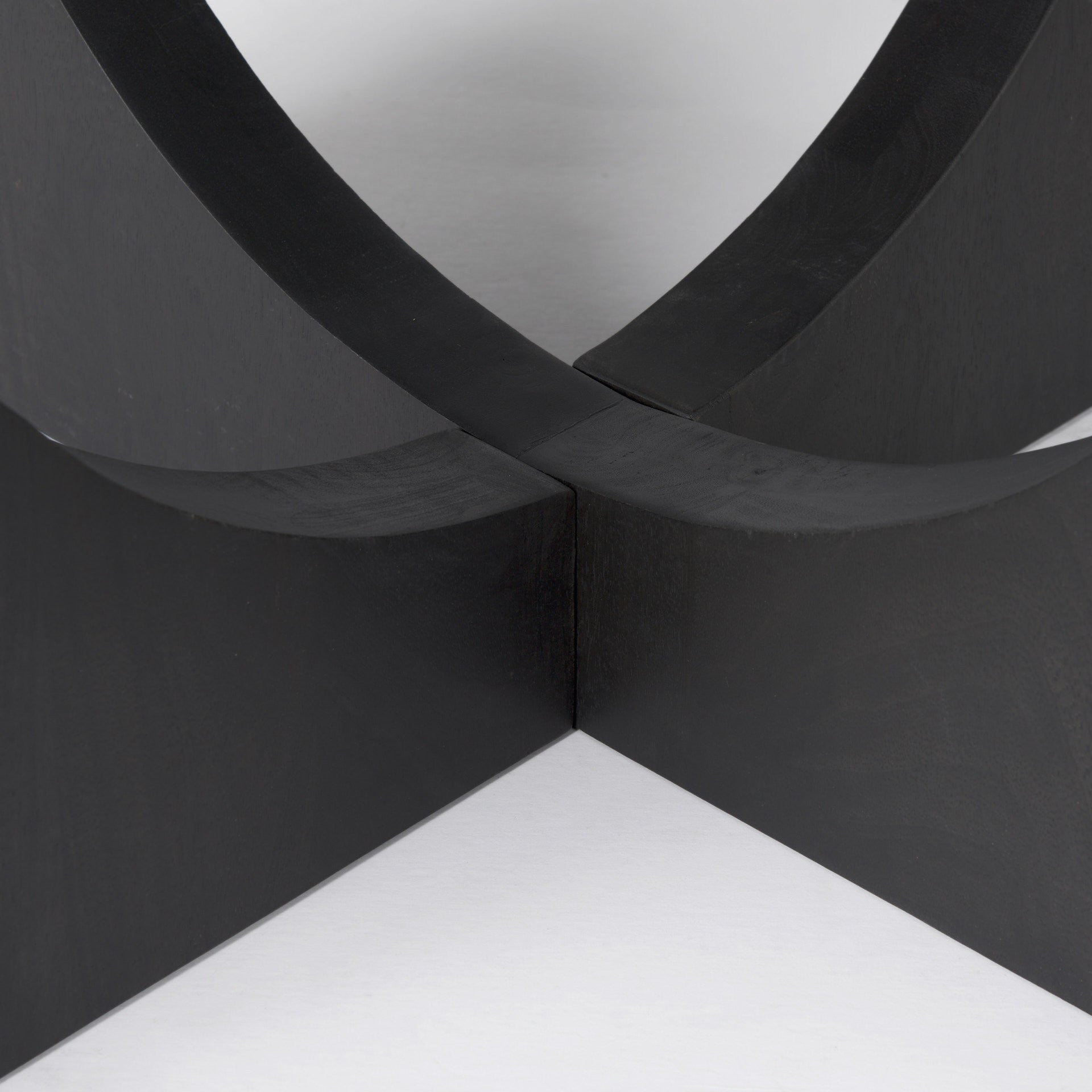 Black Wood Round Geometric Dining Table By Homeroots | Dining Tables | Modishstore - 8