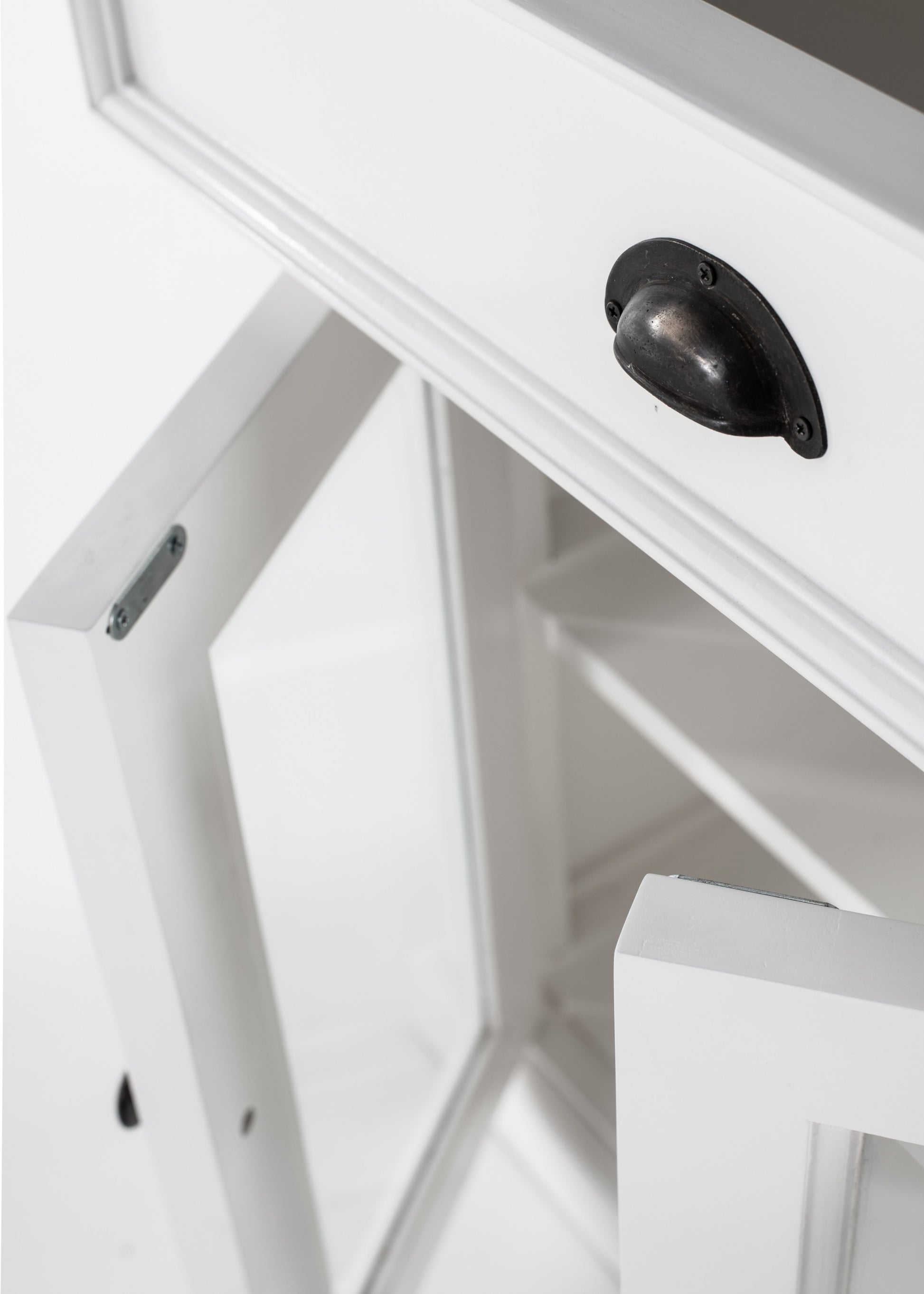 Classic White Small Buffet Table By Homeroots | Sideboards | Modishstore - 8