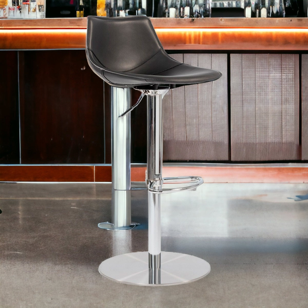 40" Black And Silver Steel Swivel Low Back Bar Height Chair With Footrest By Homeroots | Bar Stools | Modishstore - 2