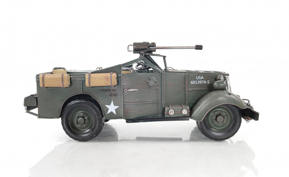 c1941 30 CWT Chevrolet 1533X2 Sculpture By Homeroots | Sculptures | Modishstore - 2