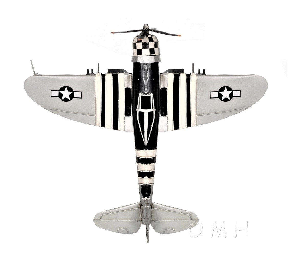 c1943 Republic P-47 Thunderbolt Sculpture By Homeroots | Sculptures | Modishstore - 3
