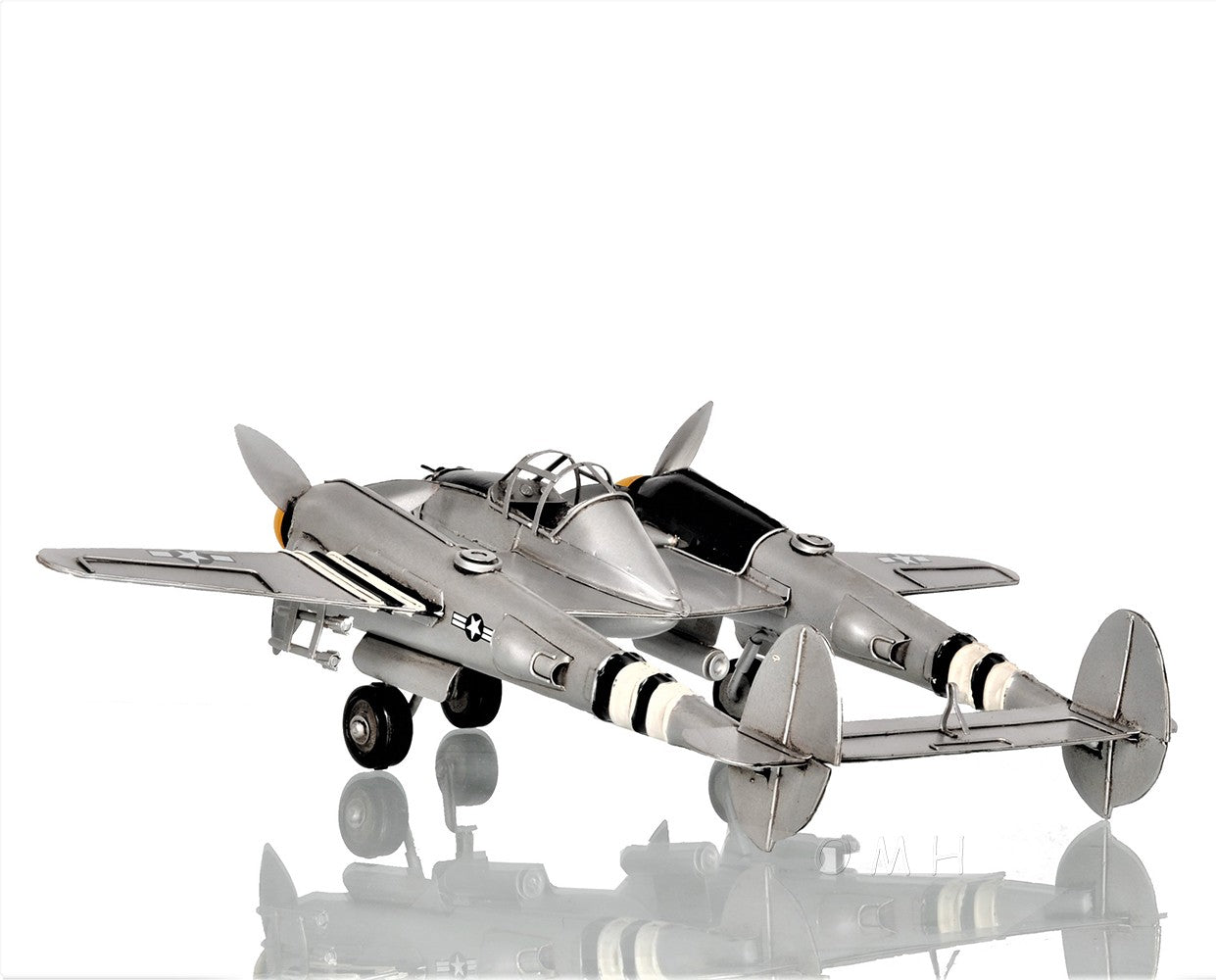 c1941 Lockheed P-38 Lightning Fighter Sculpture By Homeroots | Sculptures | Modishstore - 2