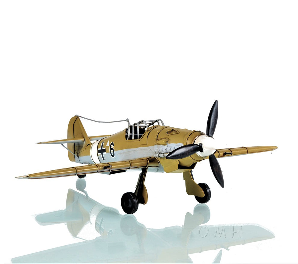 c1935 Messerschmitt BF 109 Fighter Sculpture By Homeroots | Sculptures | Modishstore - 3