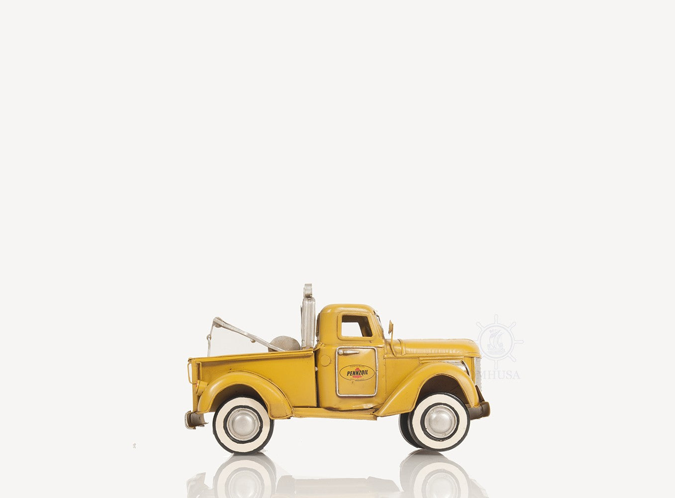 c1926 Pennzoil Tow Truck Yellow Model Sculpture By Homeroots | Sculptures | Modishstore - 2