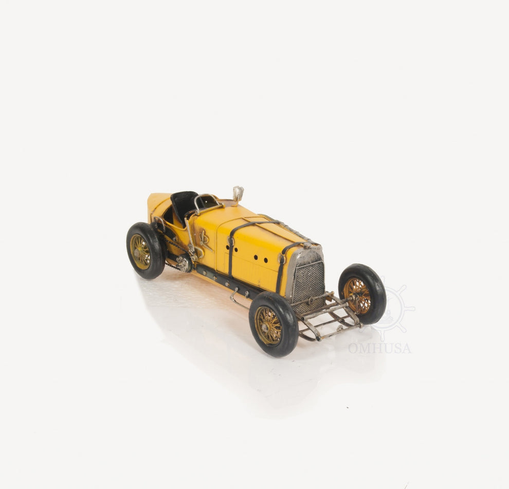 Alfa Romeo P2 Classic Racing Car Sculpture By Homeroots | Sculptures | Modishstore - 8