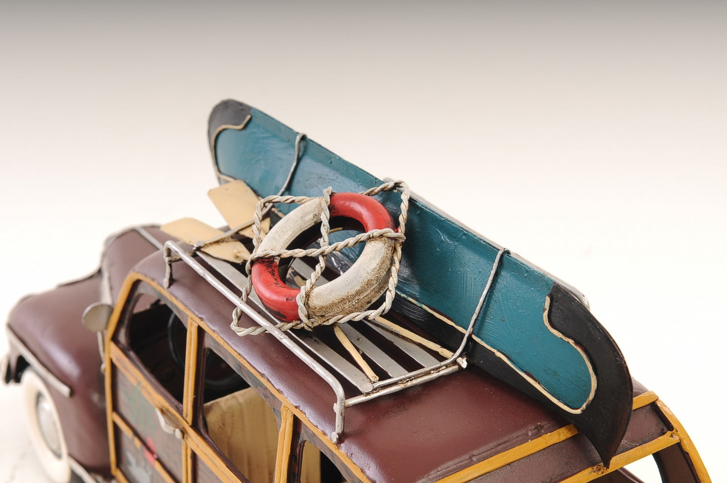 c1947 Chevrolet Suburban Sculpture By Homeroots | Sculptures | Modishstore - 4