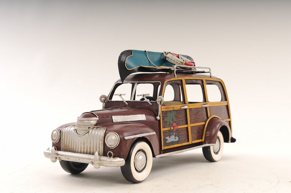 c1947 Chevrolet Suburban Sculpture By Homeroots | Sculptures | Modishstore - 6