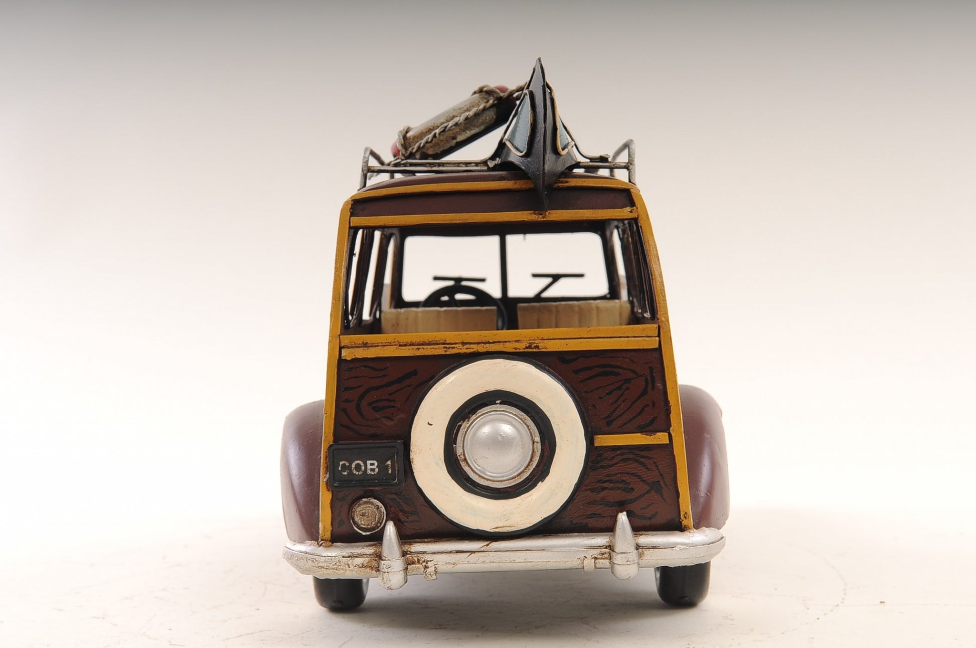 c1947 Chevrolet Suburban Sculpture By Homeroots | Sculptures | Modishstore - 7