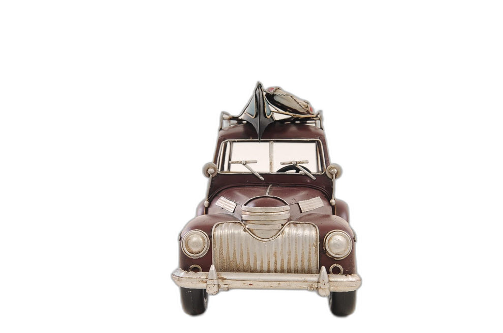 c1947 Chevrolet Suburban Sculpture By Homeroots | Sculptures | Modishstore - 8