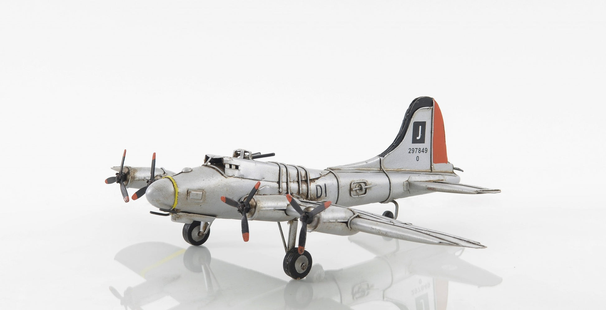 c1938 Boeing B-17 Flying Fortress Sculpture By Homeroots | Sculptures | Modishstore - 4
