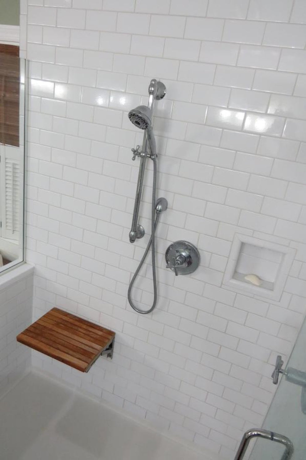 17" Premium Wall Mount Teak Shower Bench By Homeroots | Benches | Modishstore - 5