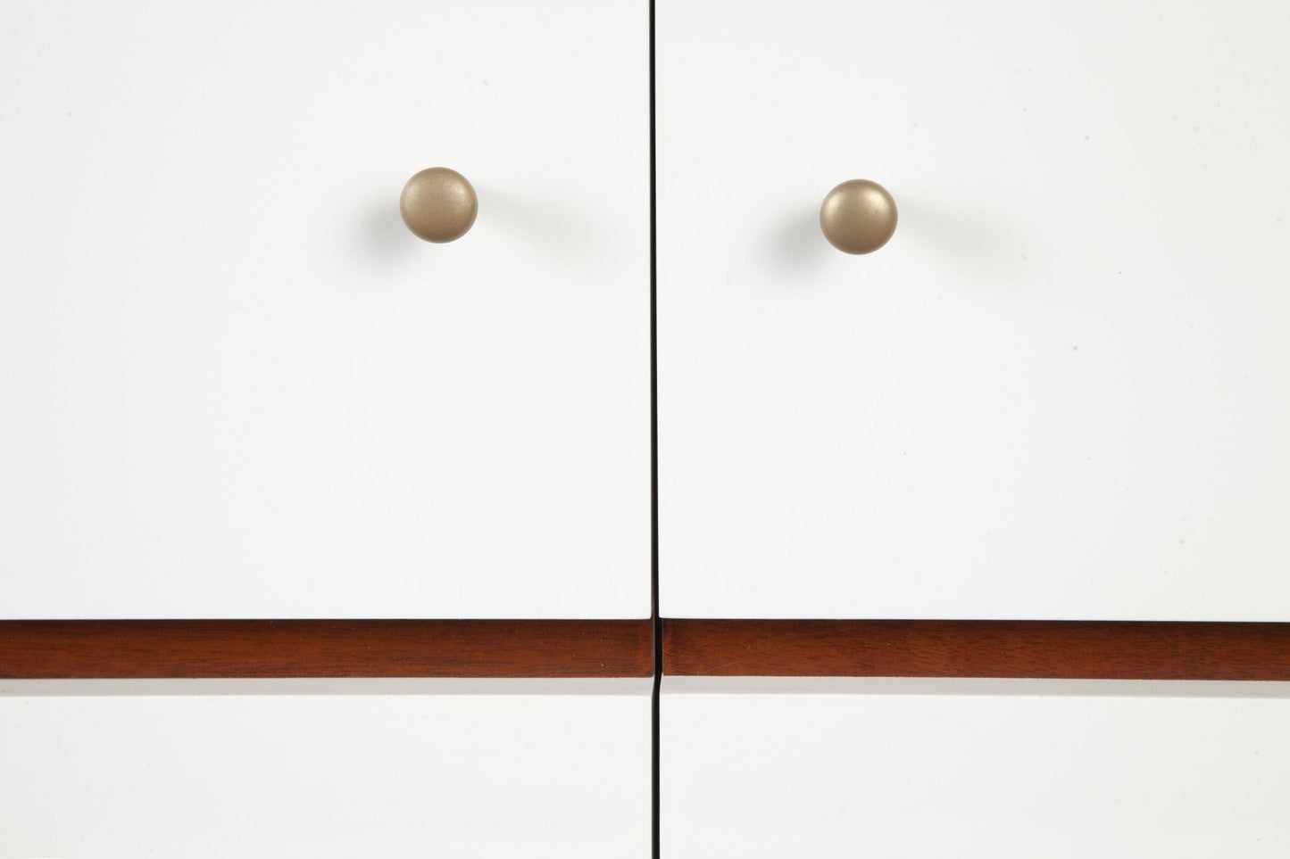 White Mid Century Mod TV Console with Acorn Accents By Homeroots | TV Stands | Modishstore - 3