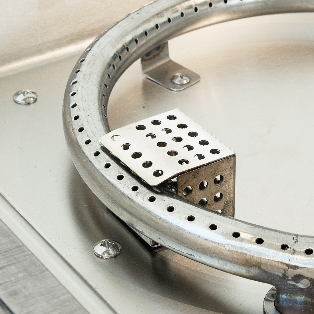 28" Ashy Gray Rattan Design Square Propane Fire Pit with Lava Rocks and Cover By Homeroots | FIRE PITS | Modishstore - 4