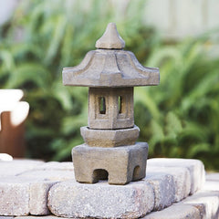 Garden Age Supply Pagoda Garden Lantern