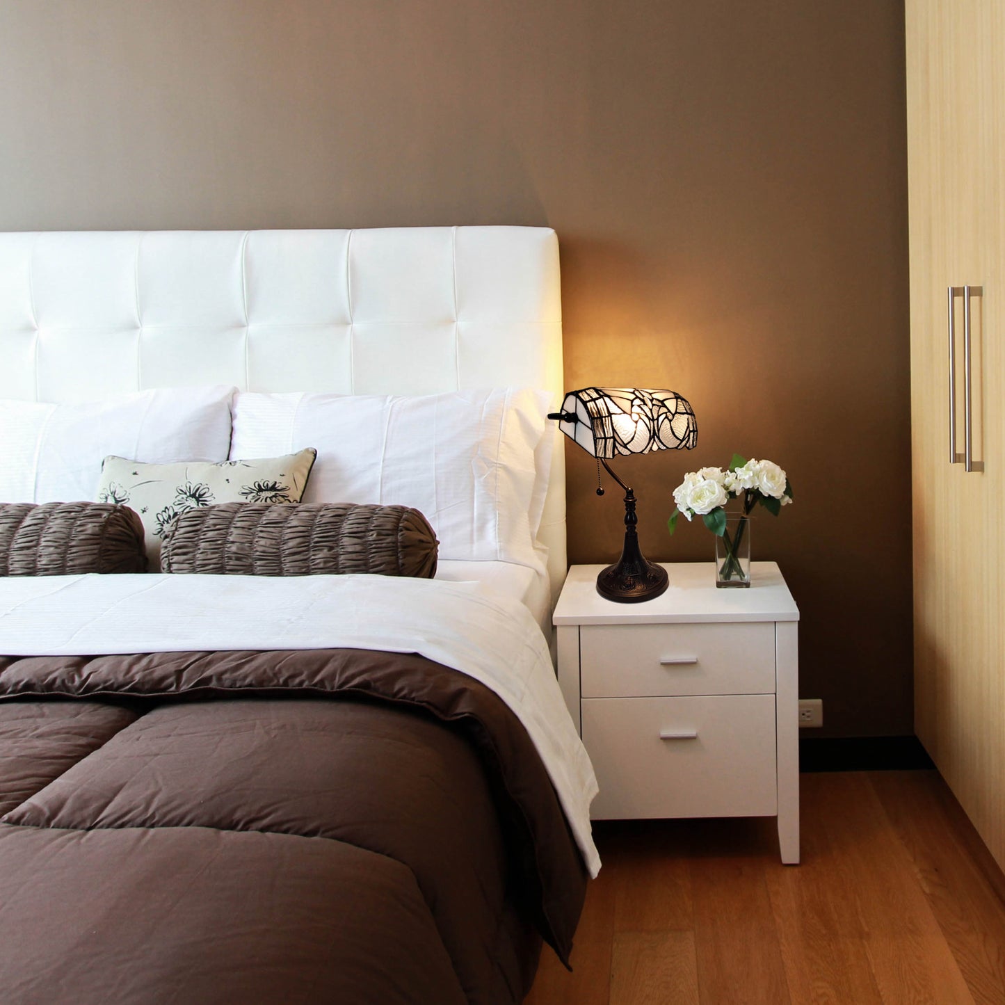 16" Tiffany Style White and Gray Banker Desk Lamp By Homeroots | Table Lamps | Modishstore - 2