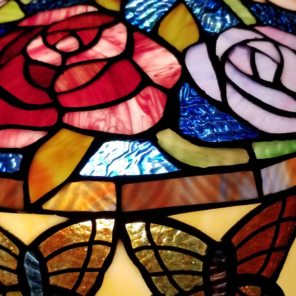 24" Stained Glass Red Roses Accent Table Lamp By Homeroots | Table Lamps | Modishstore - 3