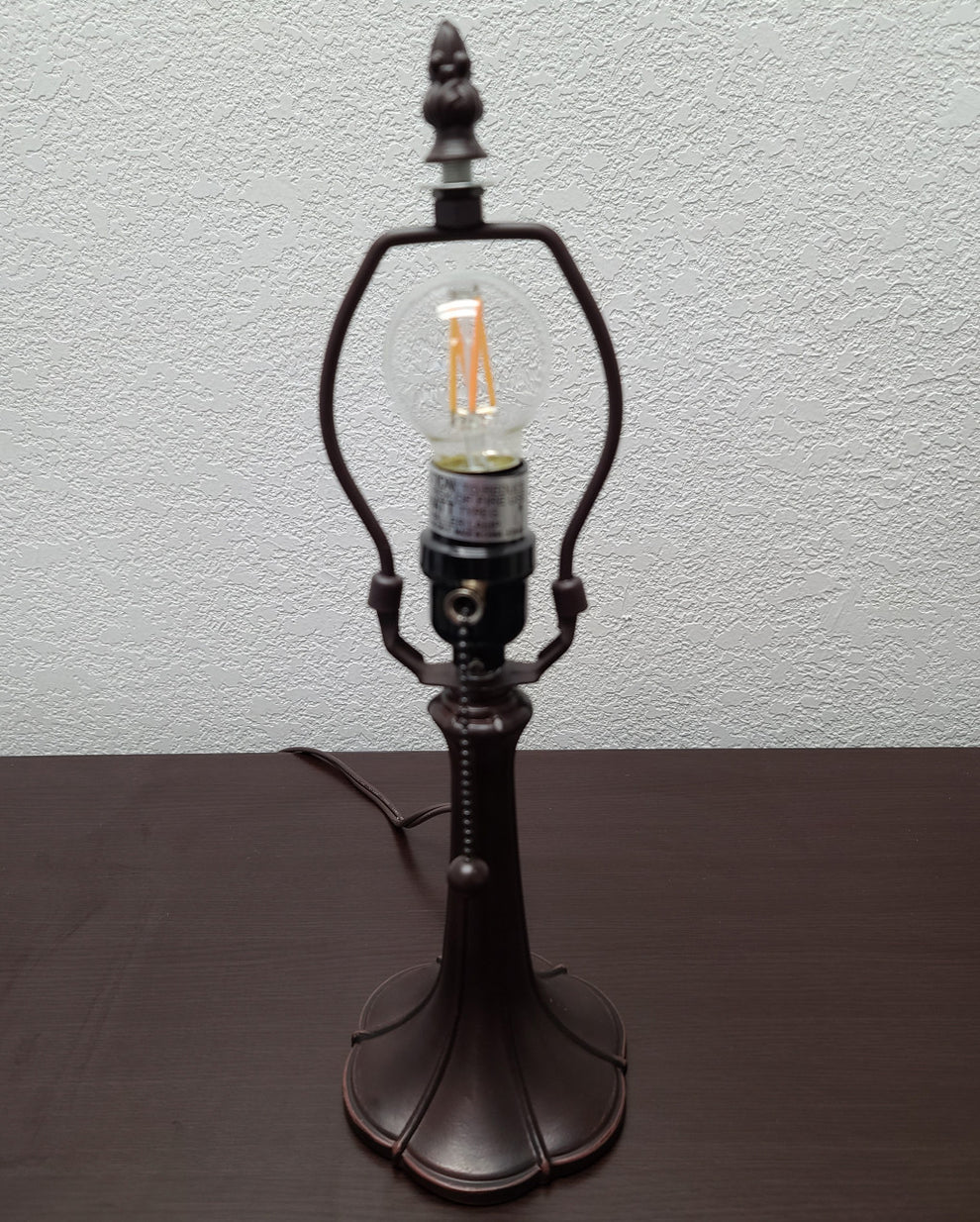 15" Tiffany Style Blue Floral Table Lamp By Homeroots | Table Lamps | Modishstore - 3