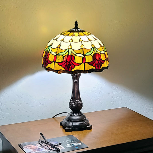 19" Tiffany Style Red Tulips Table Lamp By Homeroots | Table Lamps | Modishstore - 5