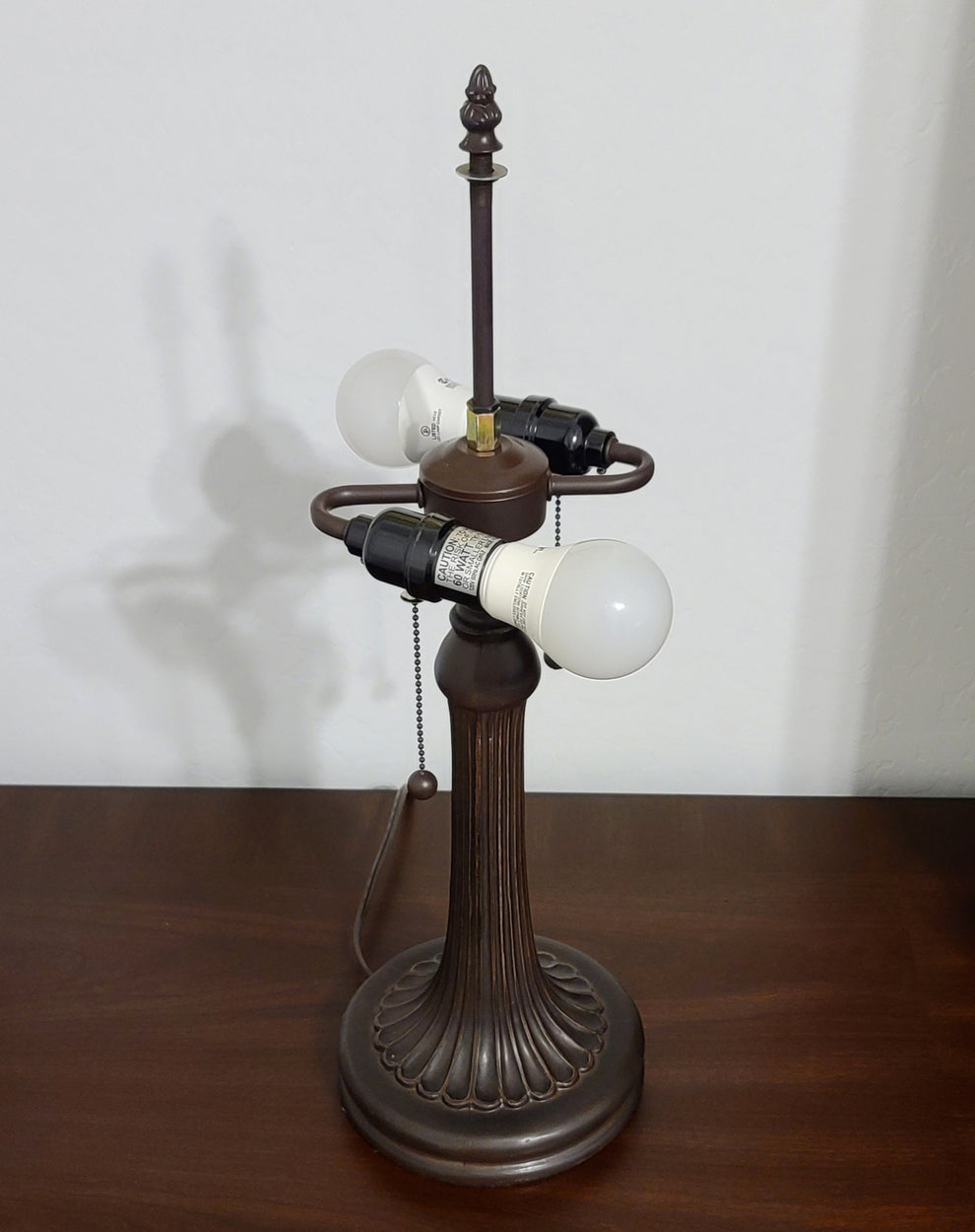 24" Stained Glass Two Light Flowery Accent Table Lamp By Homeroots | Table Lamps | Modishstore - 4