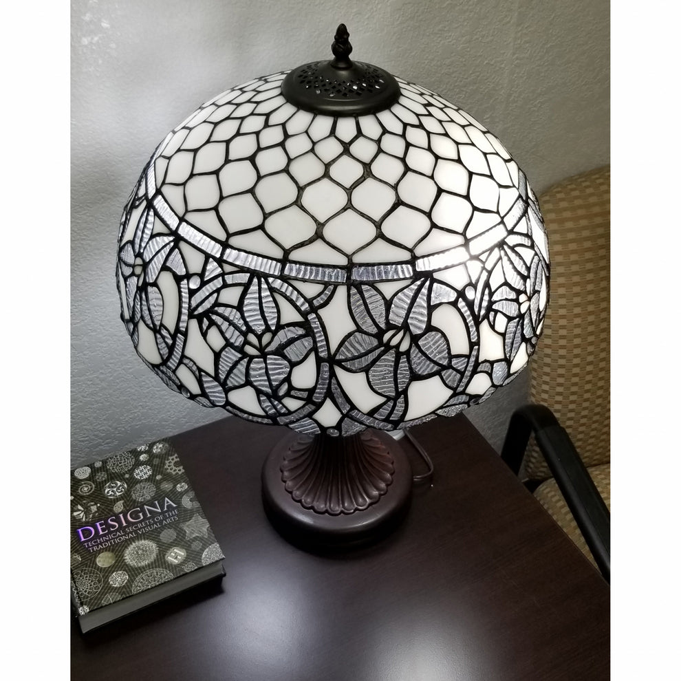 24" Stained Glass Two Light Flowery Accent Table Lamp By Homeroots | Table Lamps | Modishstore - 5