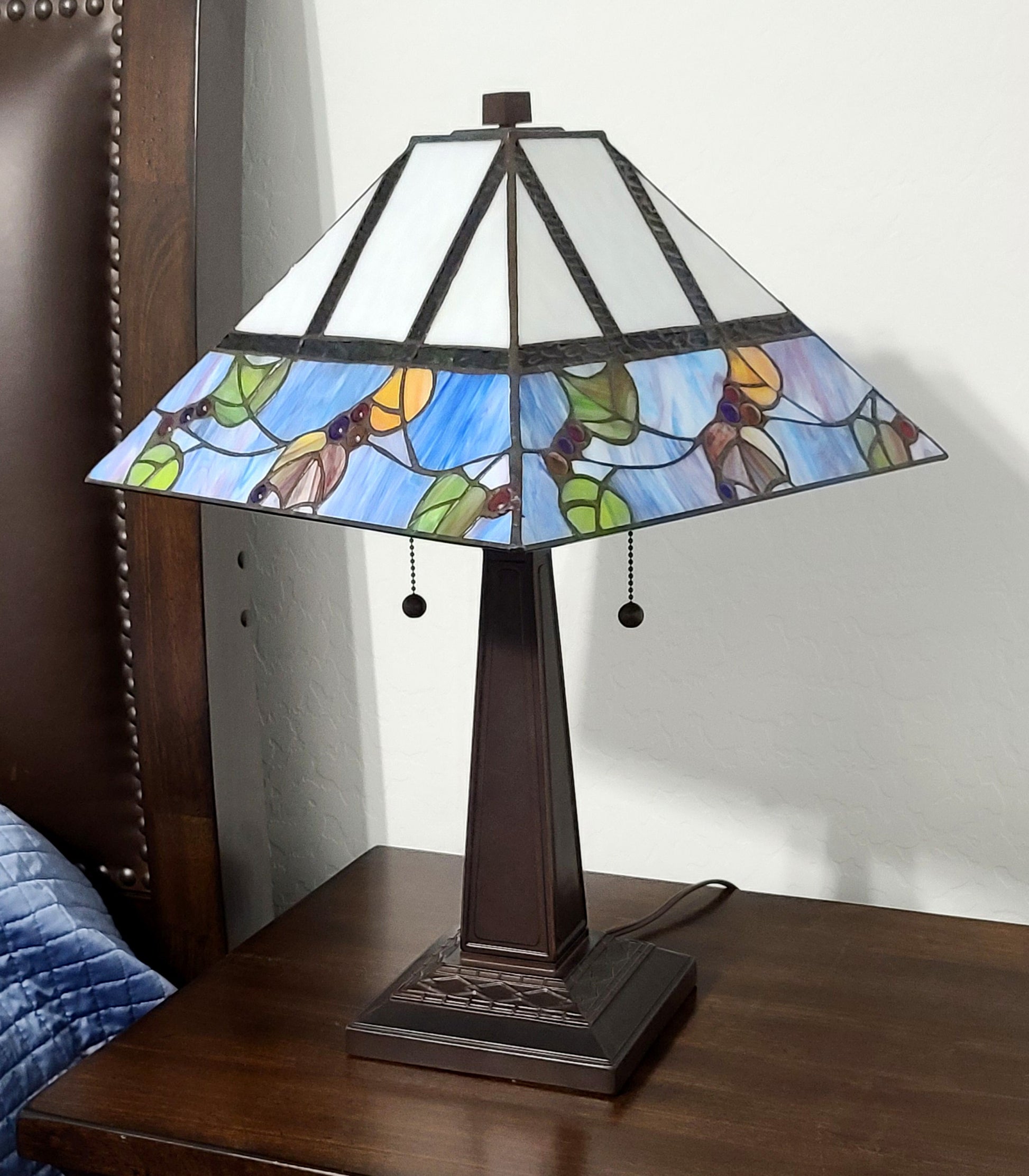 23" Cream and Blue Stained Glass Two Light Mission Style Table Lamp By Homeroots | Table Lamps | Modishstore - 3
