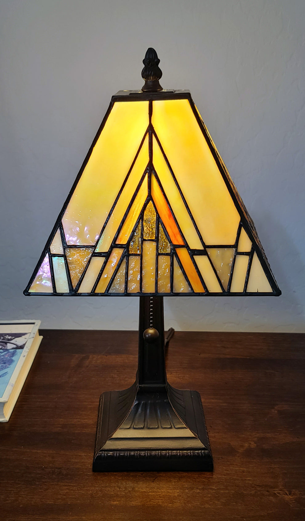 15" Tiffany Yellow and Amber Mission Style Table Lamp By Homeroots | Table Lamps | Modishstore - 3